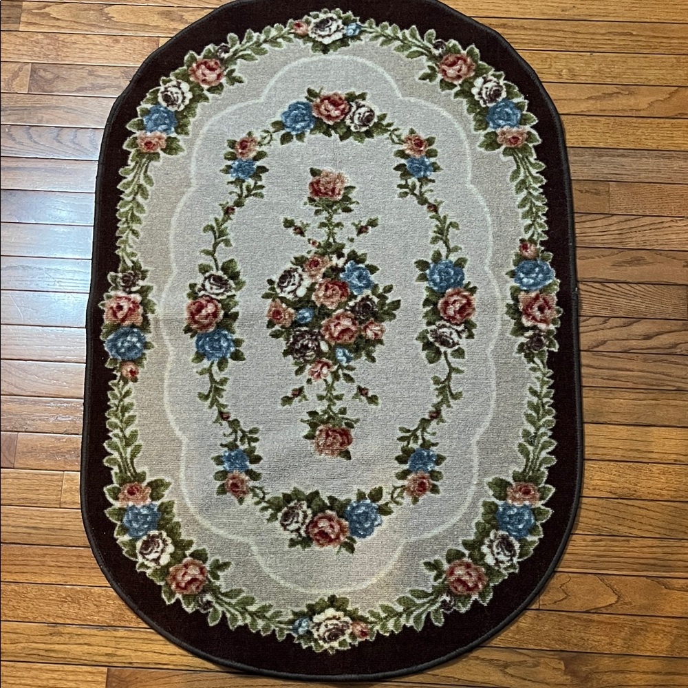 Floral Oval Area Rug - Multicolor